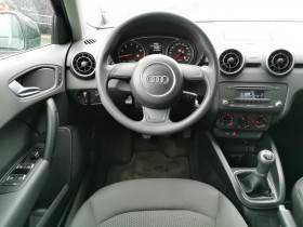 Audi A1 Sportback 1.0 TFSI 95 BVM  occasion  Beaupuy - photo n3