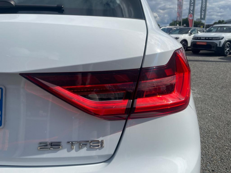 Audi A1 Sportback 1.0 TFSI 95 S line  occasion  Labge - photo n13