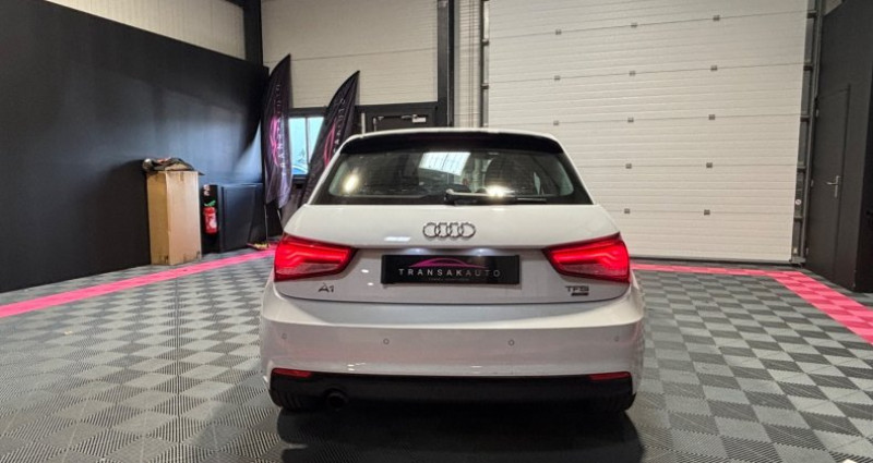 Audi A1 Sportback 1.0 TFSI ultra 95 S tronic 7 Ambiente 2017 - photo n°4 Audi A1 Sportback 1.0 TFSI ultra 95 S tronic 7 Ambiente  occasion à Beaumont Les Valence - photo n°4