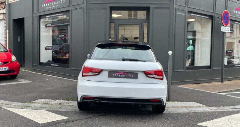 Audi A1 Sportback 1.4 TDI 90 / 5 PORTES / AIDE AU PARKING / IDEAL JEUNE PERMIS  occasion  Cambrai - photo n4