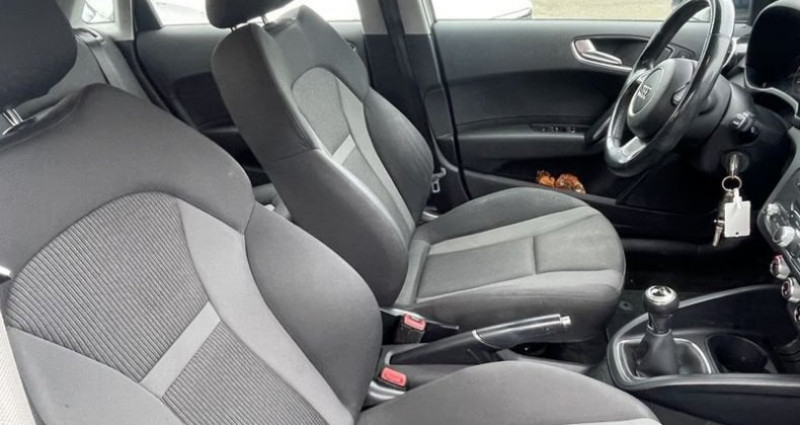 Audi A1 Sportback 1.4 TDI 90CH ULTRA AMBIENTE 2018 - photo n°4 Audi A1 Sportback 1.4 TDI 90CH ULTRA AMBIENTE  occasion à ALENCON - photo n°4