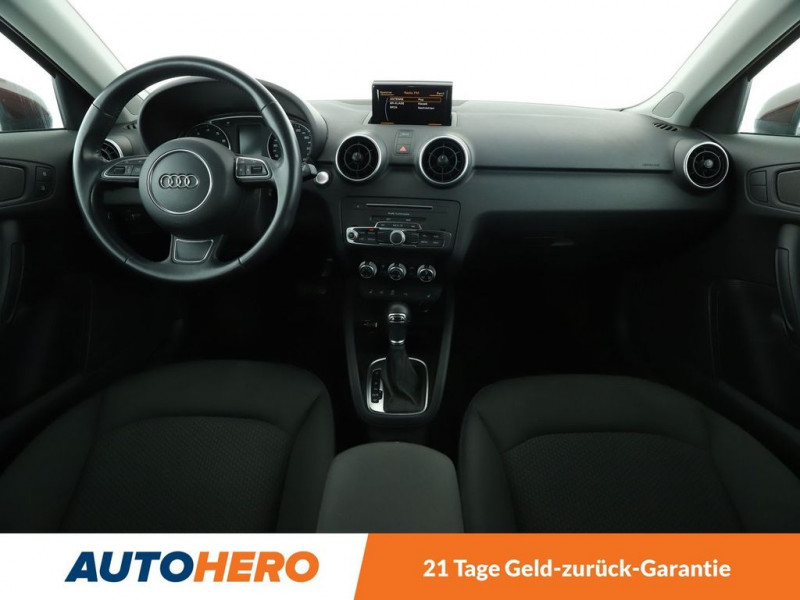 Audi A1 Sportback 1.4 TFSI 125 BVA  occasion  Beaupuy - photo n2