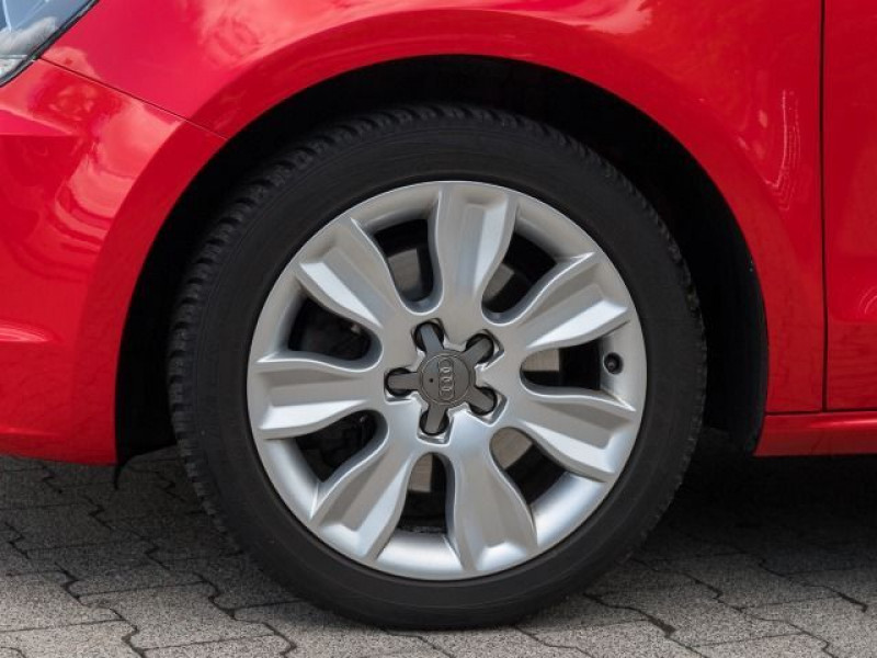 Audi A1 Sportback 1.4 TFSI 125 BVA  occasion  Beaupuy - photo n7