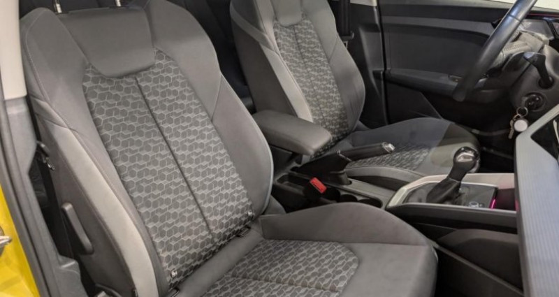 Audi A1 Sportback 30 TFSI 115ch S-LINE S-TRONIC 2019 - photo n°5 Audi A1 Sportback 30 TFSI 115ch S-LINE S-TRONIC  occasion à Bessoncourt - photo n°5