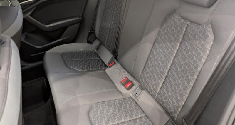 Audi A1 Sportback 30 TFSI 115ch S-LINE S-TRONIC 2019 - photo n°6 Audi A1 Sportback 30 TFSI 115ch S-LINE S-TRONIC  occasion à Bessoncourt - photo n°6