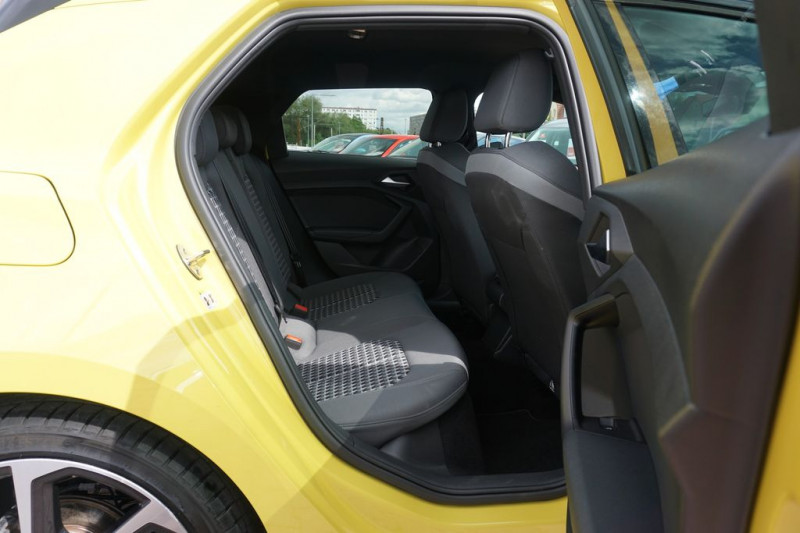 Audi A1 Sportback 35 TFSI 150 ch BVA  occasion  Beaupuy - photo n8