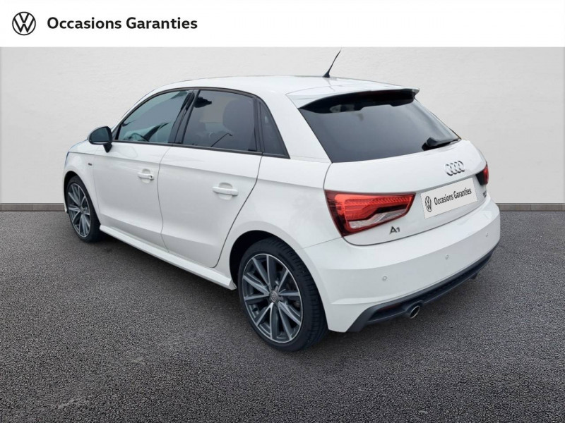 Audi A1 Sportback A1 Sportback 1.0 TFSI ultra 95 Ambiente 5p  occasion  Onet-le-Chteau - photo n4