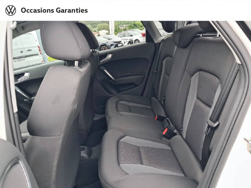 Audi A1 Sportback A1 Sportback 1.0 TFSI ultra 95 Ambiente 5p  occasion  Onet-le-Chteau - photo n10