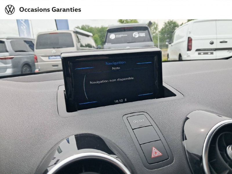 Audi A1 Sportback A1 Sportback 1.0 TFSI ultra 95 Ambiente 5p  occasion  Onet-le-Chteau - photo n18