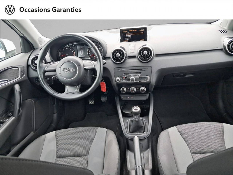Audi A1 Sportback A1 Sportback 1.0 TFSI ultra 95 Ambiente 5p  occasion  Onet-le-Chteau - photo n8