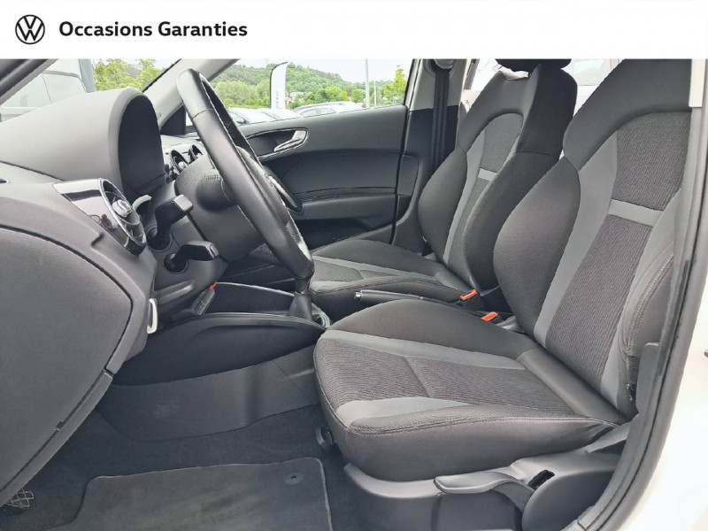 Audi A1 Sportback A1 Sportback 1.0 TFSI ultra 95 Ambiente 5p  occasion  Onet-le-Chteau - photo n9