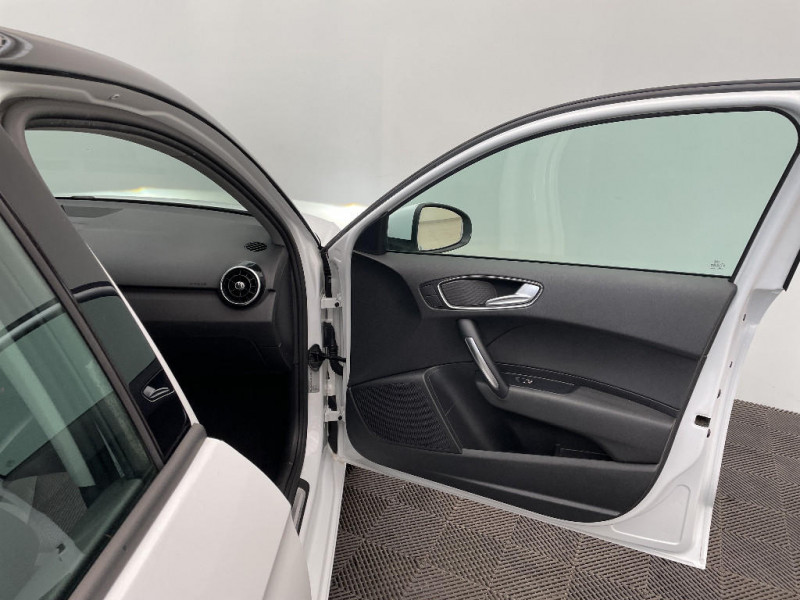 Audi A1 Sportback A1 Sportback 1.0 TFSI ultra 95 Ambiente  occasion  Jaux - photo n20