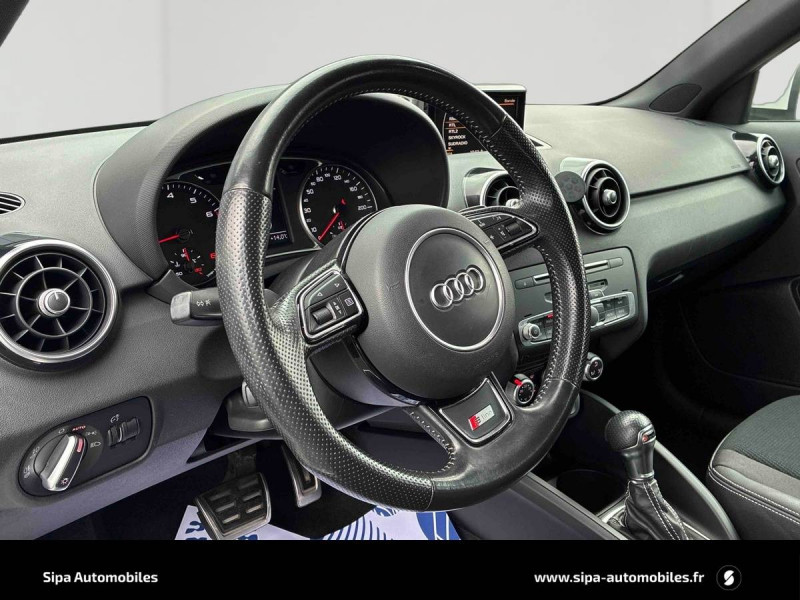 Audi A1 Sportback A1 Sportback 1.0 TFSI ultra 95 S tronic 7 S line 5p 2016 - photo n°13 Audi A1 Sportback A1 Sportback 1.0 TFSI ultra 95 S tronic 7 S line 5p  occasion à Mérignac - photo n°13