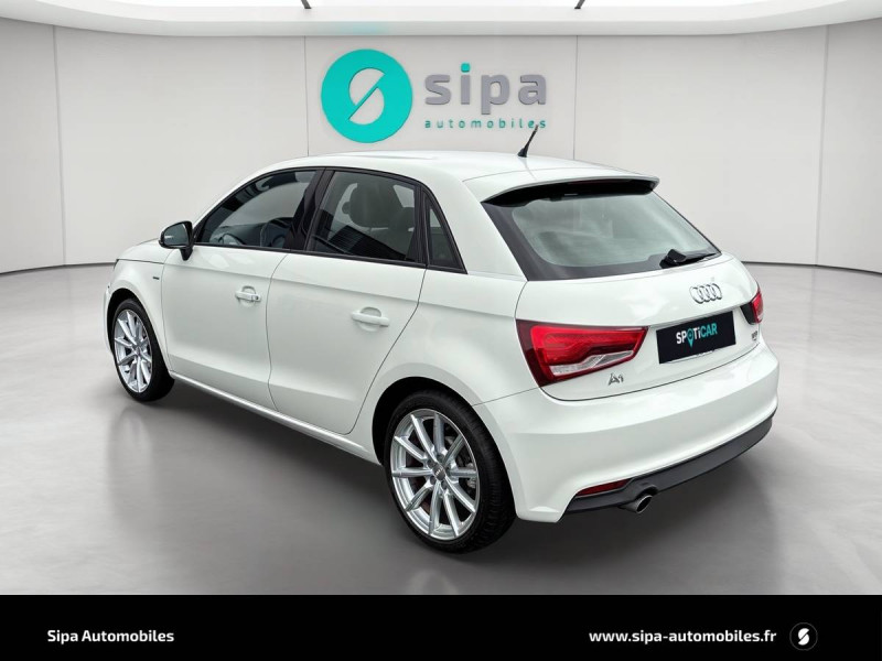 Audi A1 Sportback A1 Sportback 1.0 TFSI ultra 95 S tronic 7 S line 5p 2016 - photo n°3 Audi A1 Sportback A1 Sportback 1.0 TFSI ultra 95 S tronic 7 S line 5p  occasion à Mérignac - photo n°3