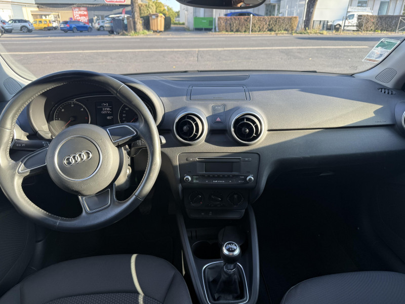 Audi A1 Sportback A1 Sportback 1.4 TDI 90 ultra Attraction 5p  occasion à Aurillac - photo n°10