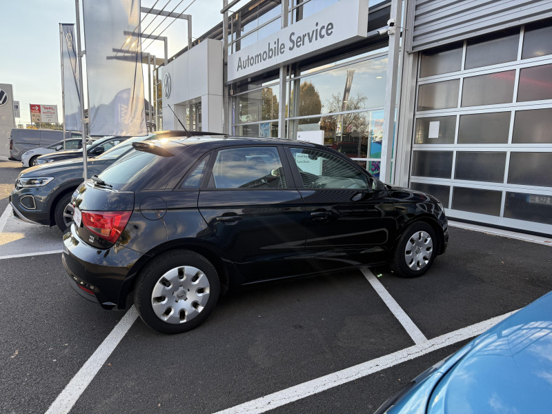 Audi A1 Sportback A1 Sportback 1.4 TDI 90 ultra Attraction 5p  occasion à Aurillac - photo n°6