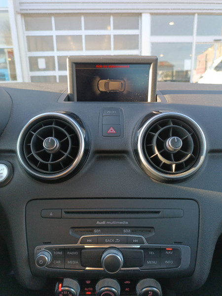 Audi A1 Sportback A1 Sportback 1.4 TFSI 122 Ambition Luxe 5p  occasion  Aurillac - photo n16