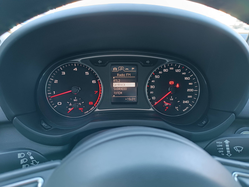 Audi A1 Sportback A1 Sportback 1.4 TFSI 122 Ambition Luxe 5p  occasion  Aurillac - photo n13