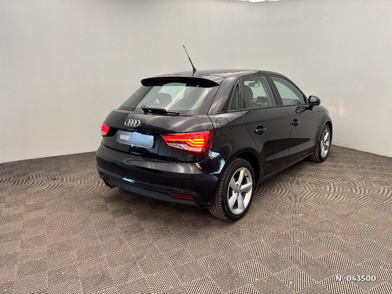 Audi A1 Sportback A1 Sportback 1.4 TFSI 150 COD Ambiente S tronic  occasion  Beauvais - photo n4