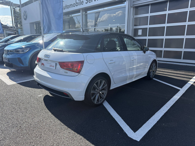Audi A1 Sportback A1 Sportback 1.6 TDI 90 Attraction 5p  occasion  Aurillac - photo n7