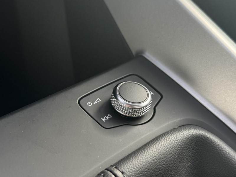 Audi A1 Sportback A1 Sportback 25 TFSI 95 ch BVM5 Advanced 5p  occasion &agrave; Onet-le-Ch�teau - photo n&deg;12