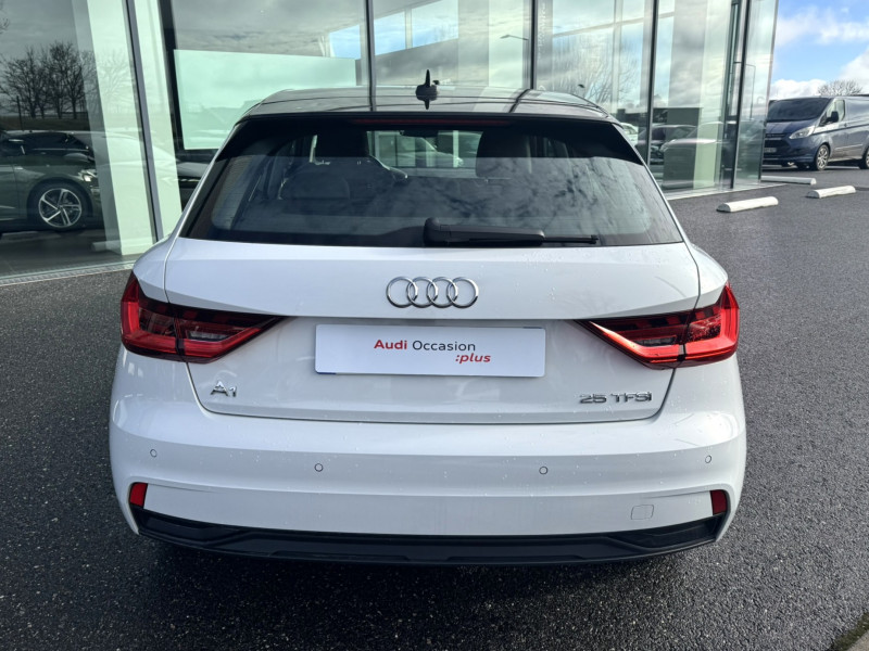 Audi A1 Sportback A1 Sportback 25 TFSI 95 ch BVM5 Advanced 5p  occasion &agrave; Onet-le-Ch�teau - photo n&deg;3