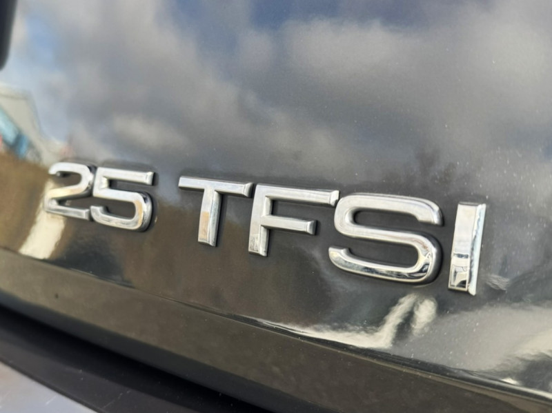 Audi A1 Sportback A1 Sportback 25 TFSI 95 ch BVM5 Advanced 5p  occasion � Onet-le-Ch�teau - photo n�8