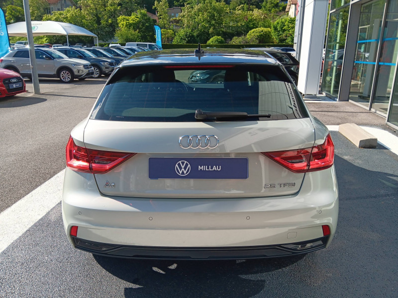 Audi A1 Sportback A1 Sportback 25 TFSI 95 ch S tronic 7 Advanced 2 5p  occasion à Millau - photo n°5
