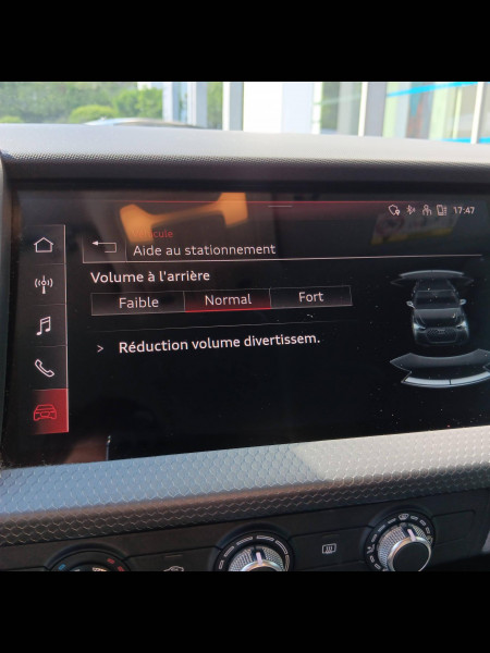 Audi A1 Sportback A1 Sportback 25 TFSI 95 ch S tronic 7 Advanced 2 5p  occasion à Millau - photo n°15