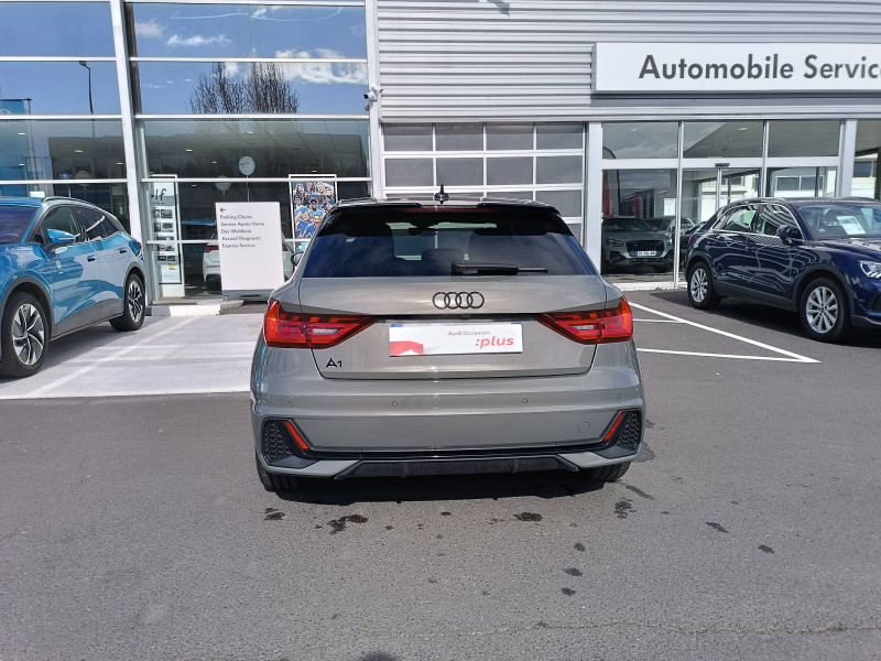 Audi A1 Sportback A1 Sportback 25 TFSI 95 ch S tronic 7 S Line 5p  occasion  Aurillac - photo n5