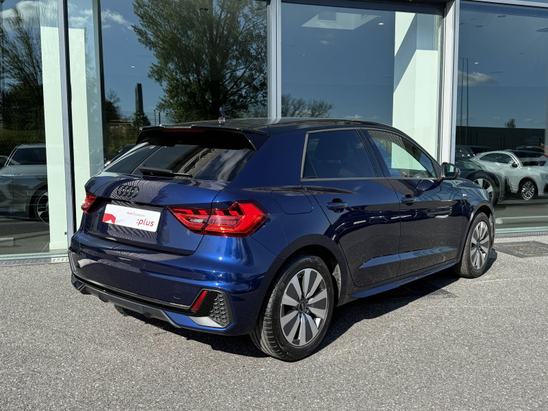 Audi A1 Sportback A1 Sportback 25 TFSI 95 ch S tronic 7 S Line 5p  occasion  Onet-le-Chteau - photo n4