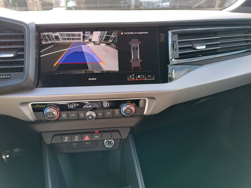 Audi A1 Sportback A1 Sportback 25 TFSI 95 ch S tronic 7 S Line 5p  occasion  Aurillac - photo n14