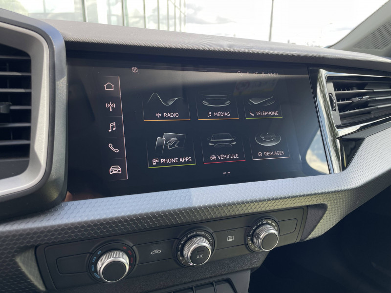 Audi A1 Sportback A1 Sportback 30 TFSI 110 ch BVM6 Advanced 2 5p  occasion  Onet-le-Chteau - photo n11
