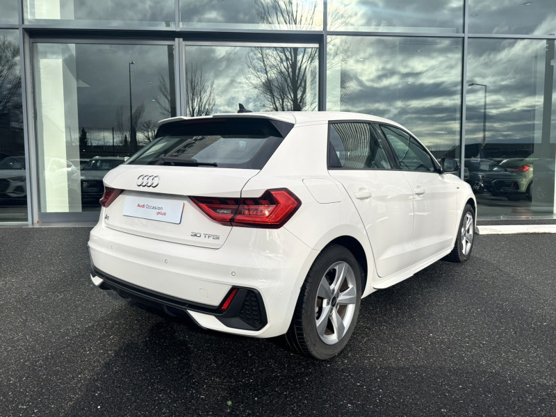 Audi A1 Sportback A1 Sportback 30 TFSI 110 ch BVM6 S Line 5p  occasion &agrave; Onet-le-Ch�teau - photo n&deg;4