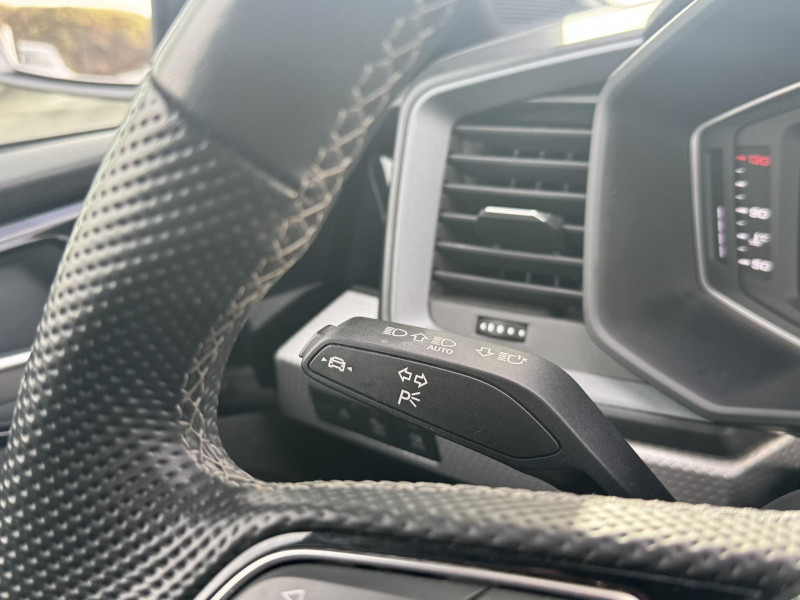 Audi A1 Sportback A1 Sportback 30 TFSI 110 ch BVM6 S Line 5p  occasion &agrave; Onet-le-Ch�teau - photo n&deg;18