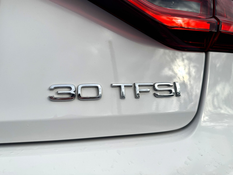 Audi A1 Sportback A1 Sportback 30 TFSI 110 ch BVM6 S Line 5p  occasion &agrave; Onet-le-Ch�teau - photo n&deg;10