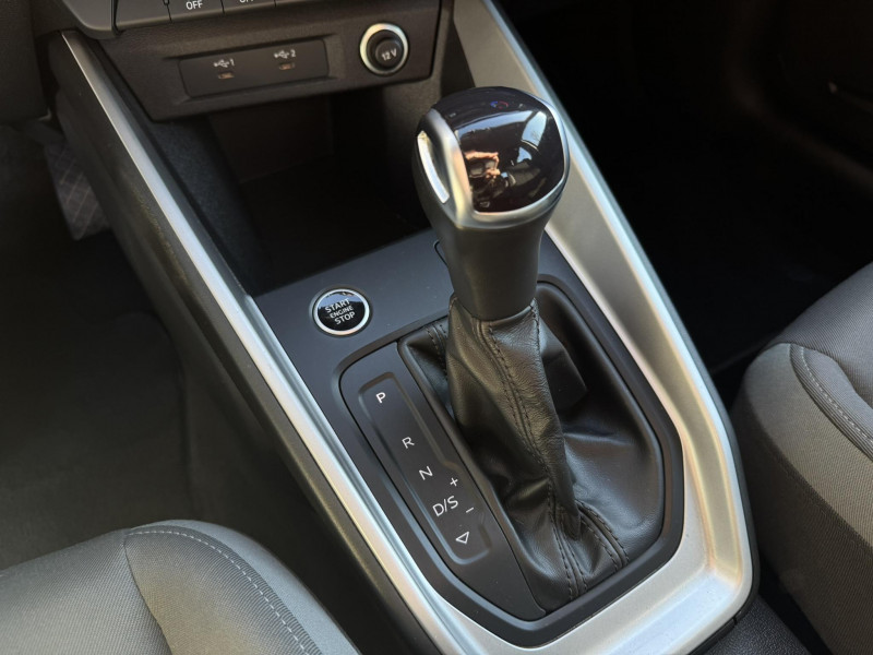 Audi A1 Sportback A1 Sportback 30 TFSI 110 ch S tronic 7 Advanced 2 5p  occasion &agrave; Onet-le-Ch�teau - photo n&deg;10