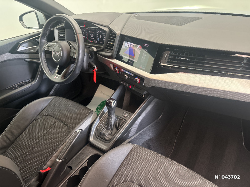 Audi A1 Sportback A1 Sportback 30 TFSI 110 ch S tronic 7 S Line  occasion à Beauvais - photo n°10