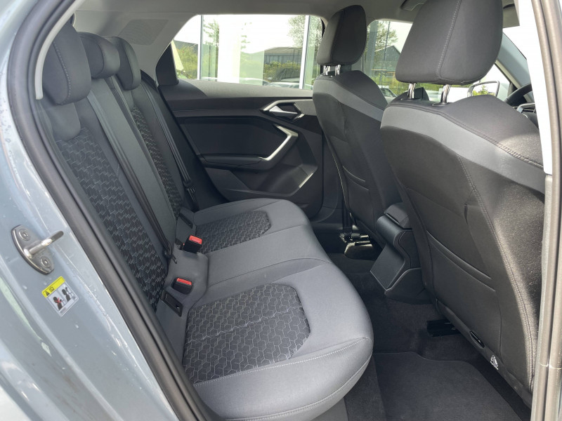 Audi A1 Sportback A1 Sportback 30 TFSI 116 ch S tronic 7 Advanced 5p  occasion  Onet-le-Chteau - photo n8