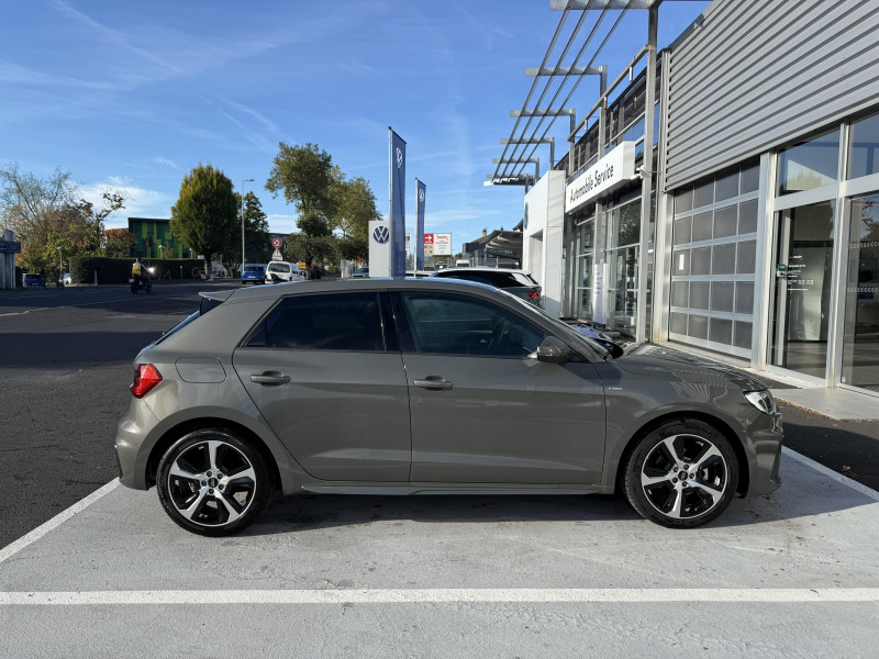 Audi A1 Sportback A1 Sportback 30 TFSI 116 ch S tronic 7 S Line 5p  occasion  Aurillac - photo n6