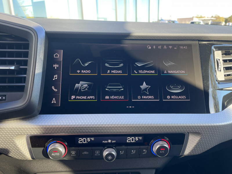 Audi A1 Sportback A1 Sportback 30 TFSI 116 ch S tronic 7 S Line Plus 5p  occasion � Onet-le-Ch�teau - photo n�12