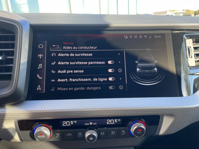 Audi A1 Sportback A1 Sportback 30 TFSI 116 ch S tronic 7 S Line Plus 5p  occasion � Onet-le-Ch�teau - photo n�15