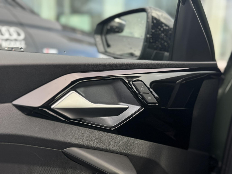 Audi A1 Sportback A1 Sportback 30 TFSI 116 ch S tronic 7 S Line Plus 5p  occasion � Onet-le-Ch�teau - photo n�12