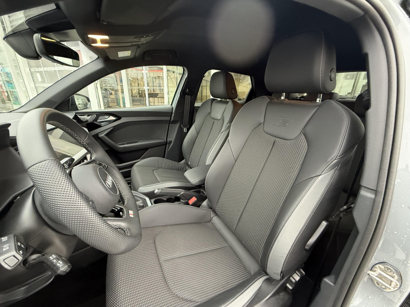 Audi A1 Sportback A1 Sportback 35 TFSI 150 ch S tronic 7 S Line 5p  occasion � Aurillac - photo n�12