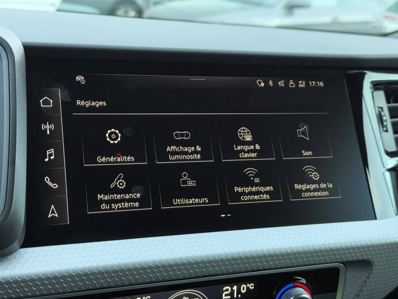 Audi A1 Sportback A1 Sportback 35 TFSI 150 ch S tronic 7 S Line 5p  occasion à Onet-le-Chteau - photo n°10