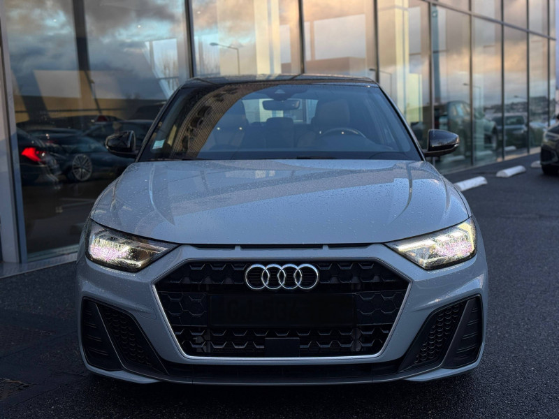 Audi A1 Sportback A1 Sportback 35 TFSI 150 ch S tronic 7 S Line 5p  occasion à Onet-le-Chteau - photo n°2