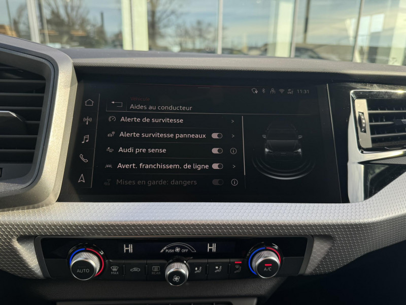 Audi A1 Sportback A1 Sportback 35 TFSI 150 ch S tronic 7 S Line Plus 5p  occasion &agrave; Onet-le-Ch�teau - photo n&deg;18