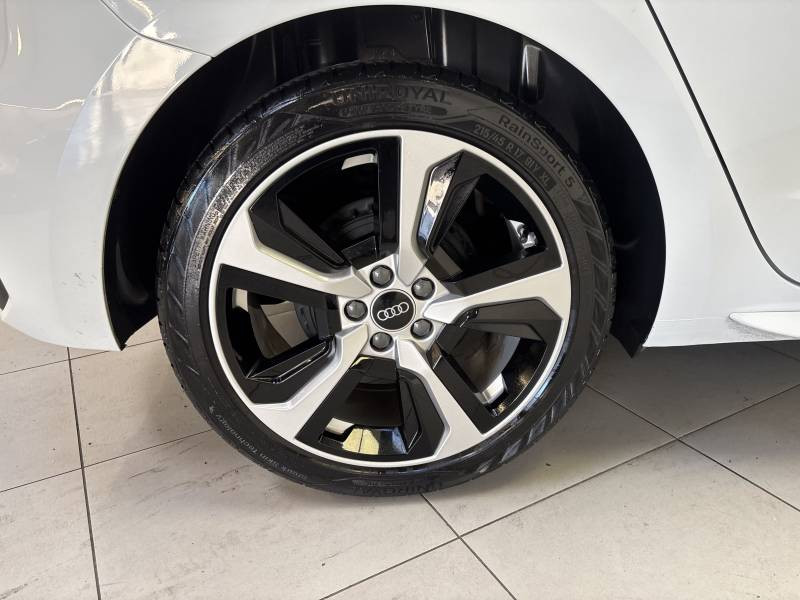 Audi A1 Sportback Sportback 25 TFSI 95 ch BVM5 S line  occasion � B�ziers - photo n�17