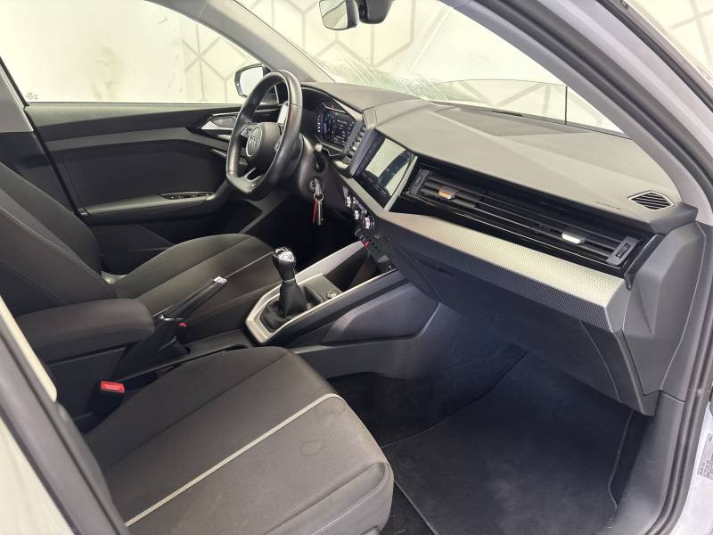 Audi A1 Sportback Sportback 25 TFSI 95 ch BVM5 S line  occasion � B�ziers - photo n�19