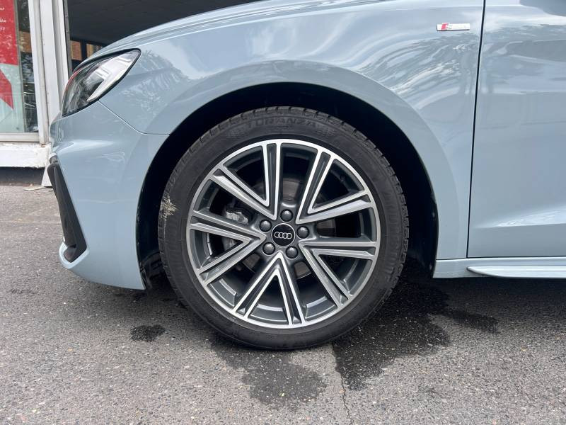 Audi A1 Sportback Sportback 30 TFSI 110 ch S tronic 7 S line  occasion  NANTERRE - photo n9